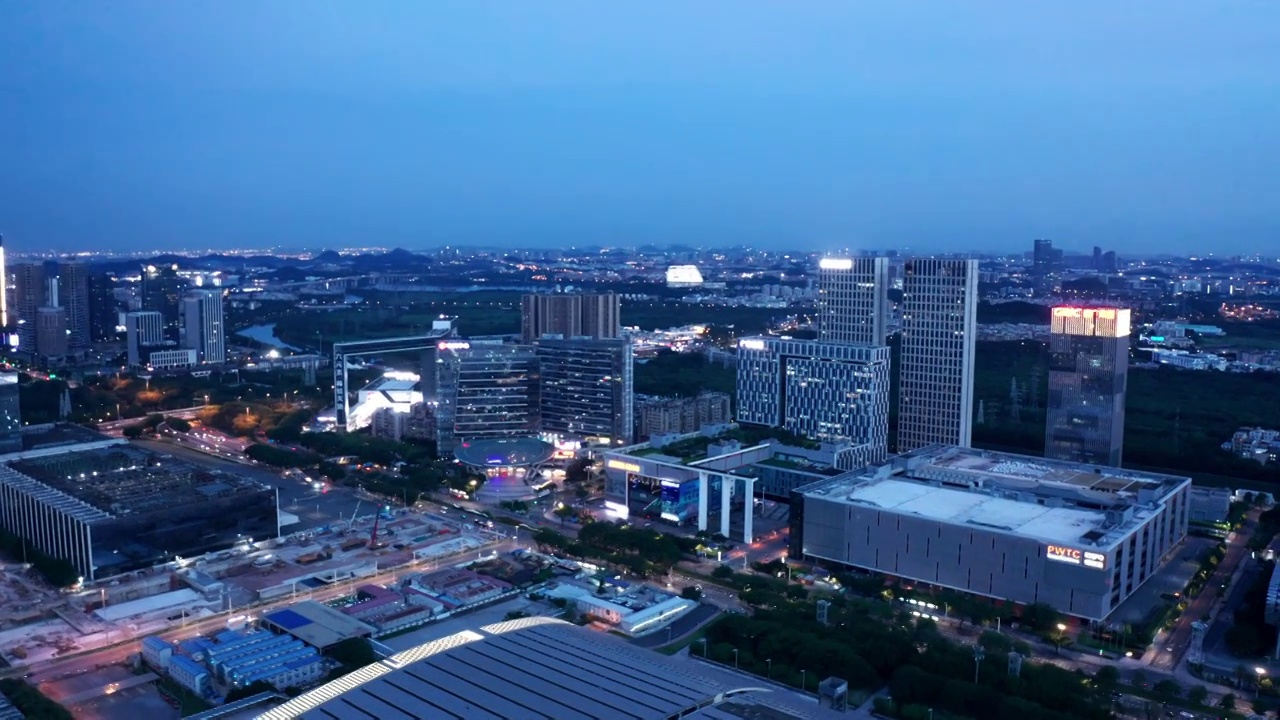 广州城市夜景建筑航拍-琶洲中洲中心万胜围保利建筑群城市天际线视频素材