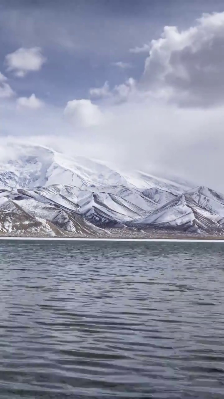 慕士塔格峰，雪山的倒影，冰川之父，南疆帕尼尔高原的雪山视频下载