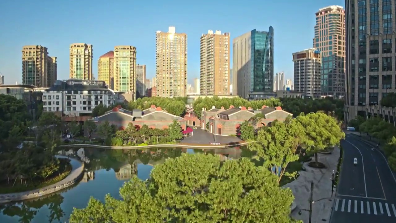 4K上海航拍中共一大会址国庆实景纪念馆视频素材