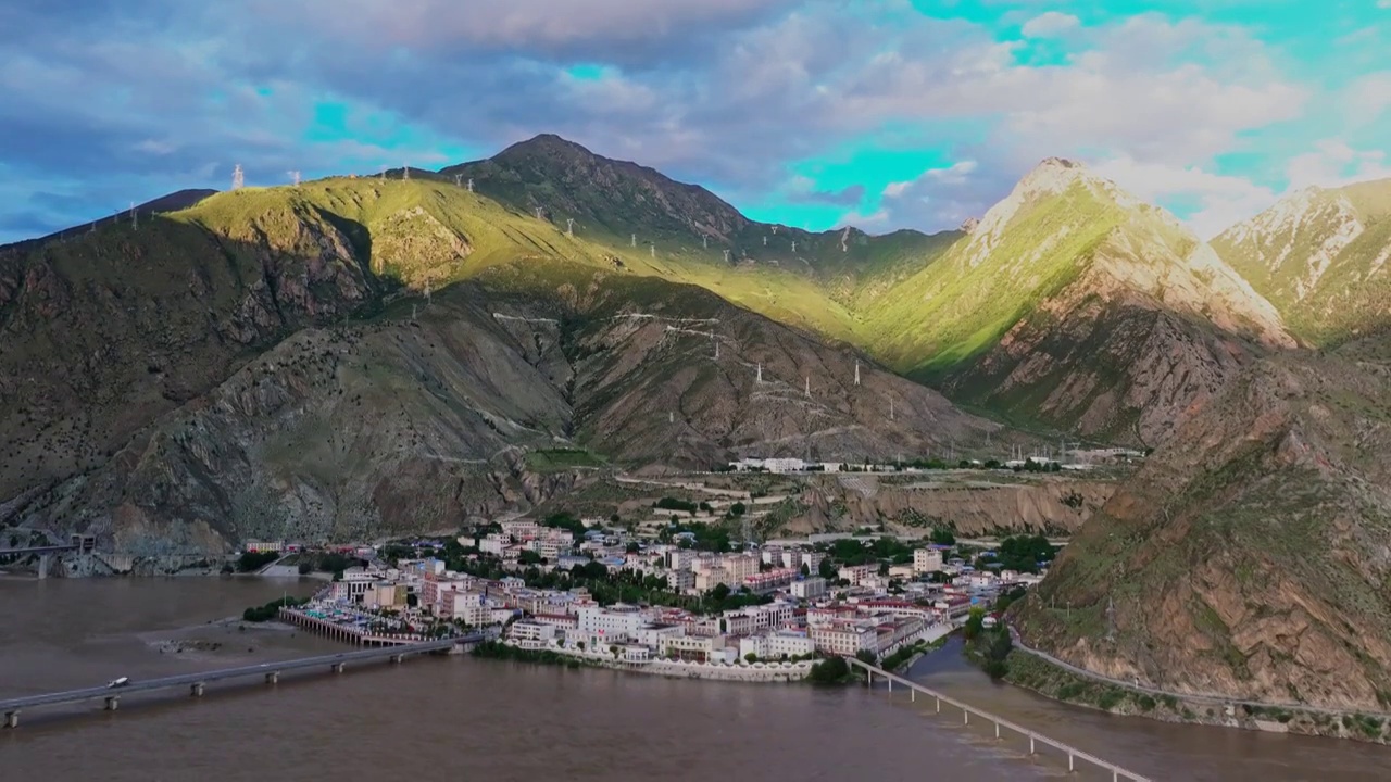 航拍日落西藏林芝朗县风光视频素材