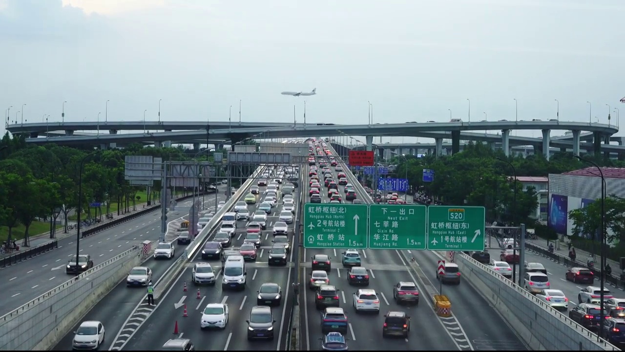 拥堵的上海城市道路视频下载