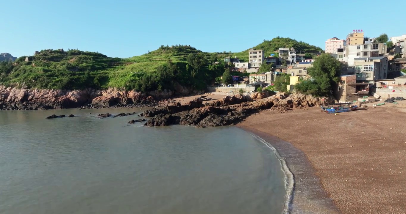大海 海滩 岛 海浪 渔船 风景视频素材