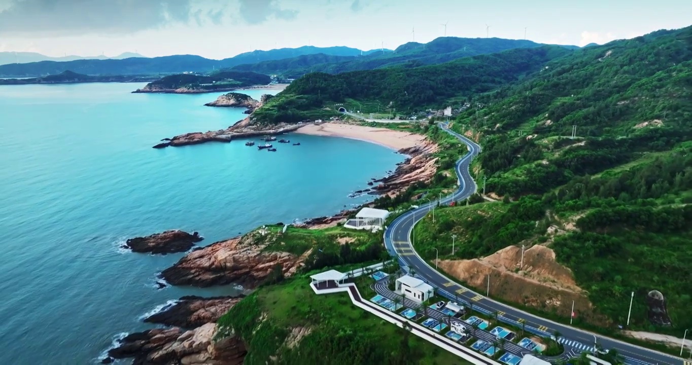 蓝色  天空 东海 一号风景道 景观 大道 旅游 公路视频下载
