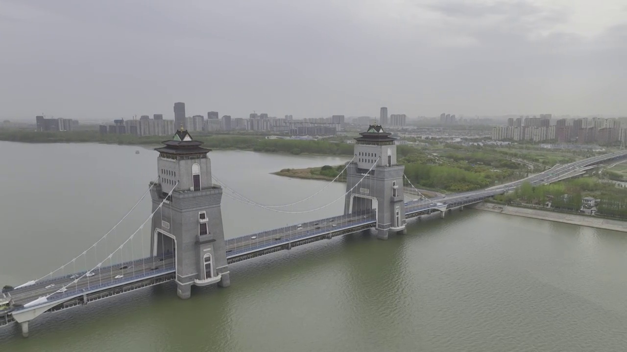 航拍江苏扬州万福大桥视频下载