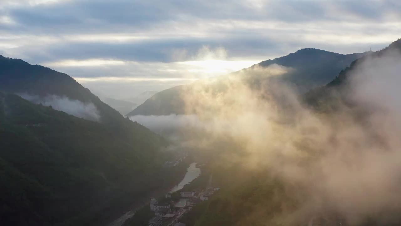 贵州赤水河谷云海风光视频素材
