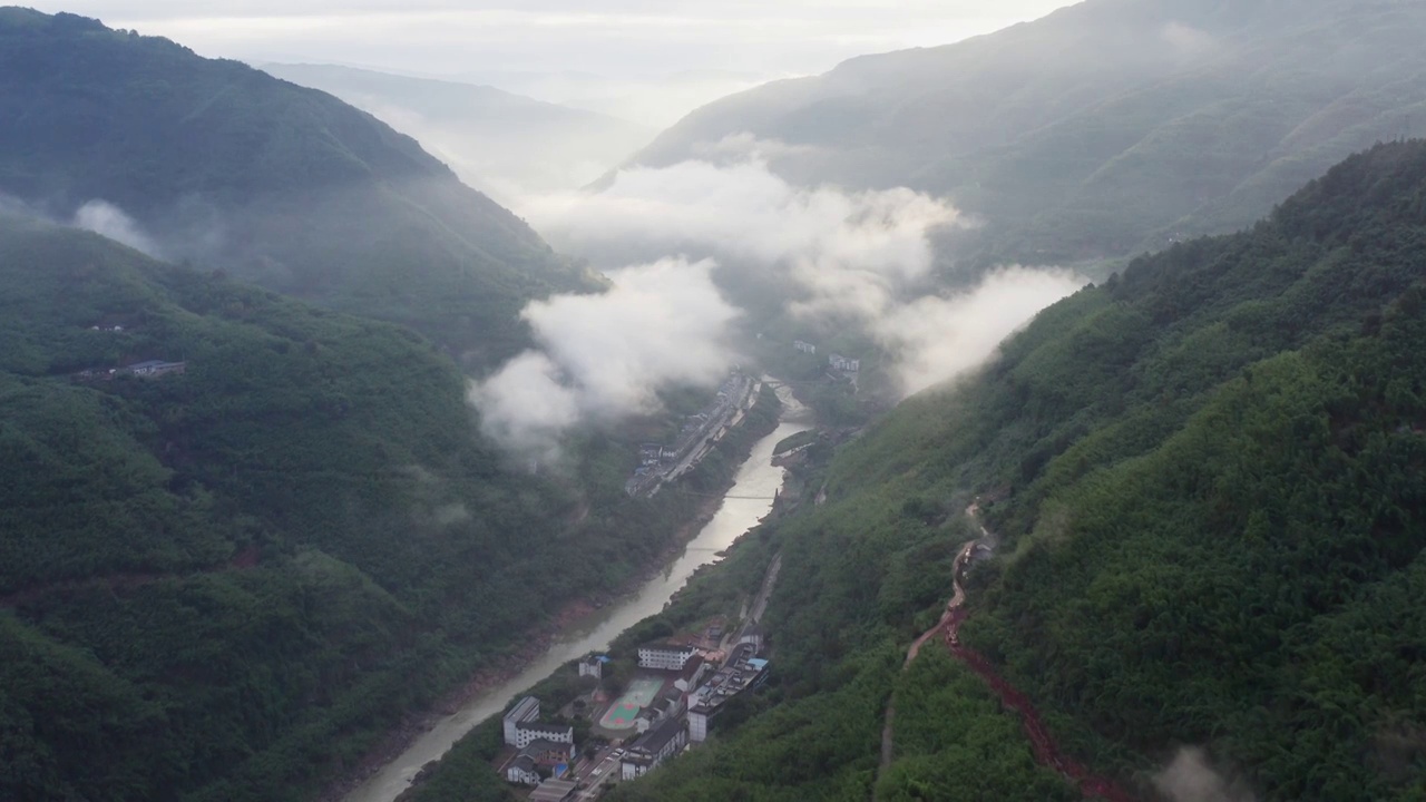 贵州山间的云海航拍4K视频视频素材