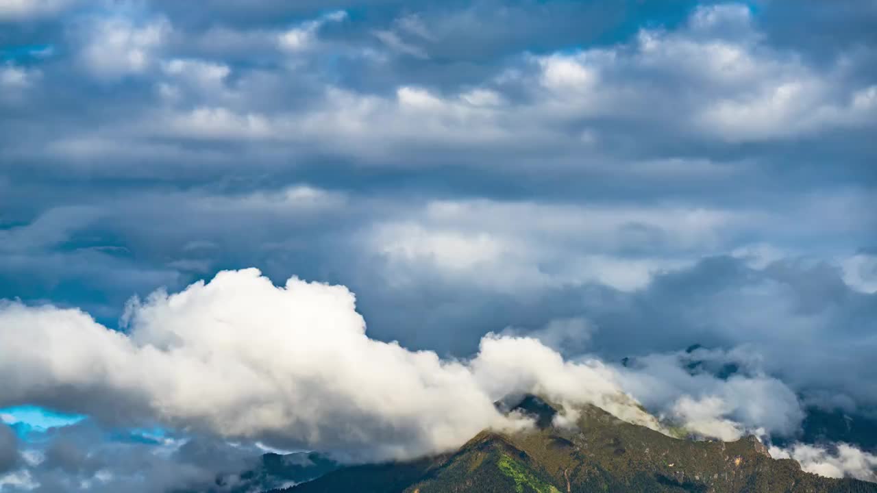 航拍西藏白昼云景风光延迟视频素材
