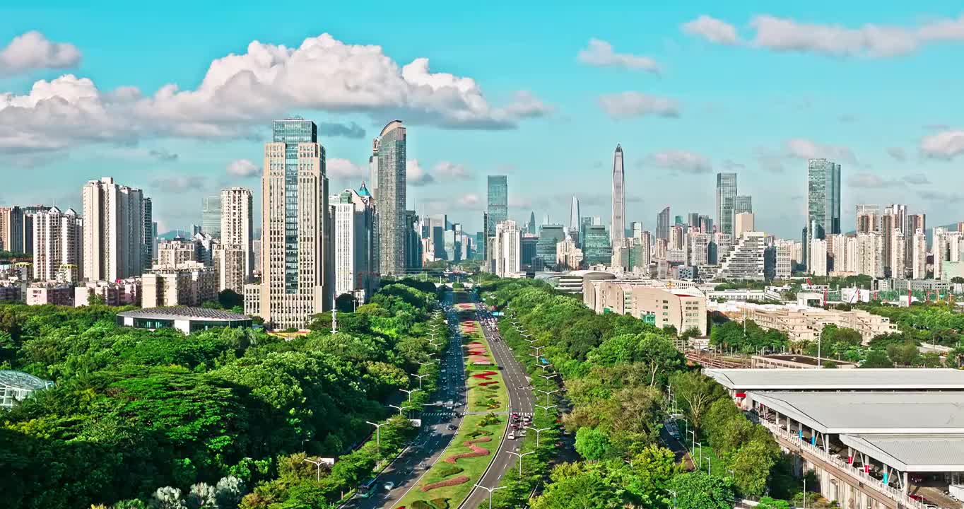 中国深圳城市建筑天际线和街道无建筑商标视频下载