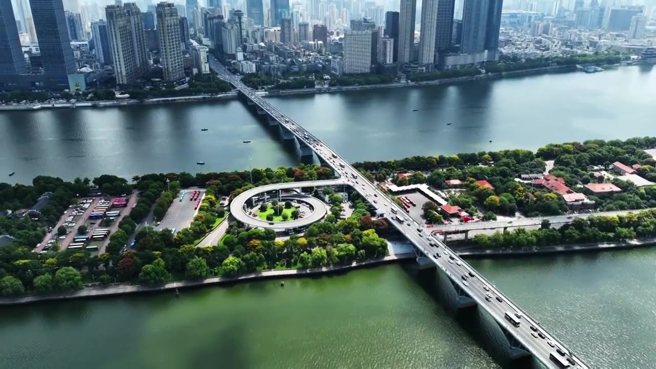 长沙跨江大桥橘子洲大桥城市风光视频下载