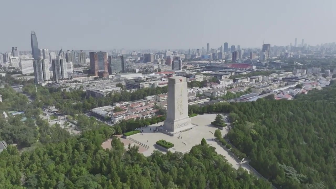 中国山东济南革命烈士纪念塔航拍视频下载
