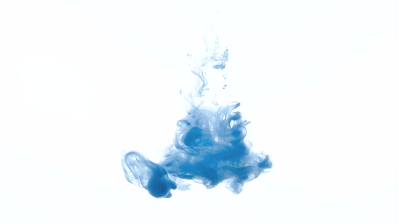 蓝色丙烯颜料水下流动视频素材