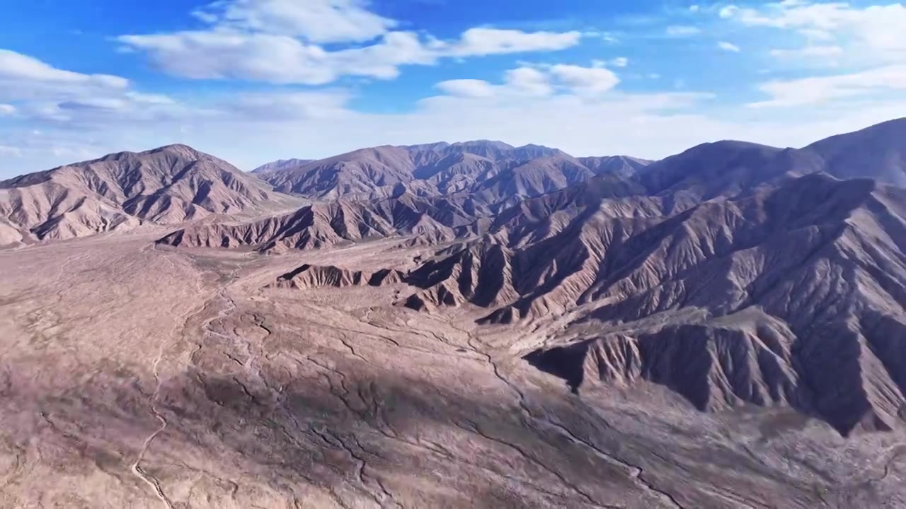 青海海西戈壁山脉河道航拍延时视频下载