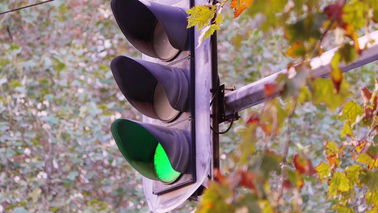 红绿灯交通信号灯视频素材