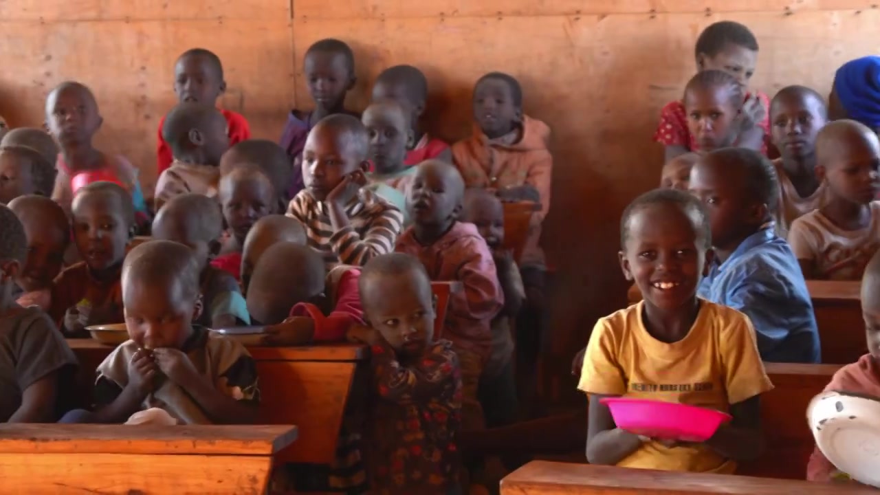 非洲肯尼亚上课的儿童视频下载