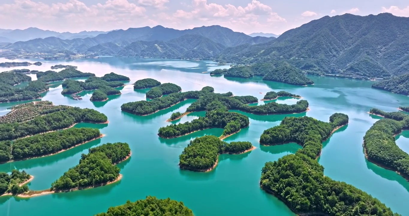 航拍中国杭州千岛湖自然风光视频素材