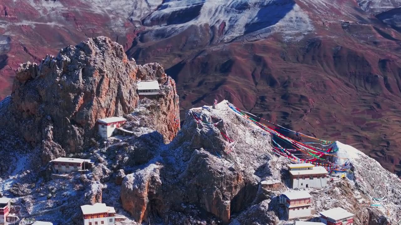 雪后孜珠寺 海拔最高的寺庙寺院 蓝天视频素材