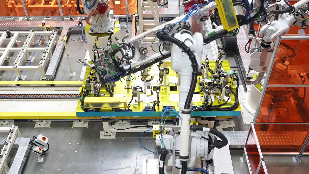 现代化汽车制造工厂视频下载