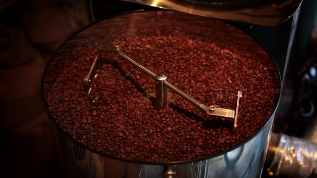 Roasting Coffee Beans视频素材