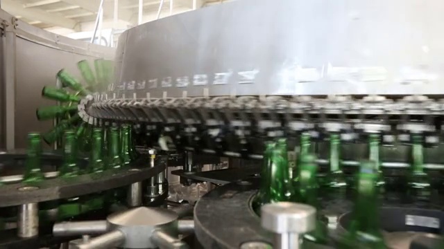 啤酒生产线视频素材
