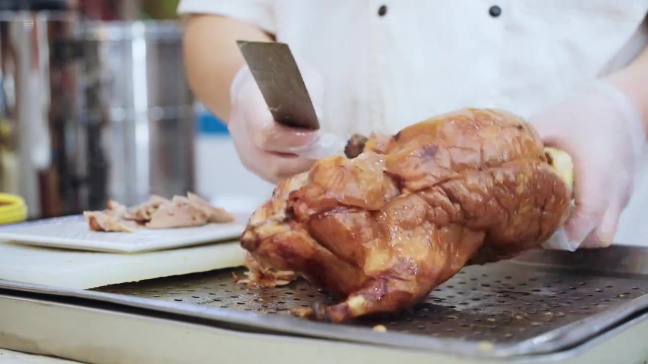 厨师切北京烤鸭视频素材