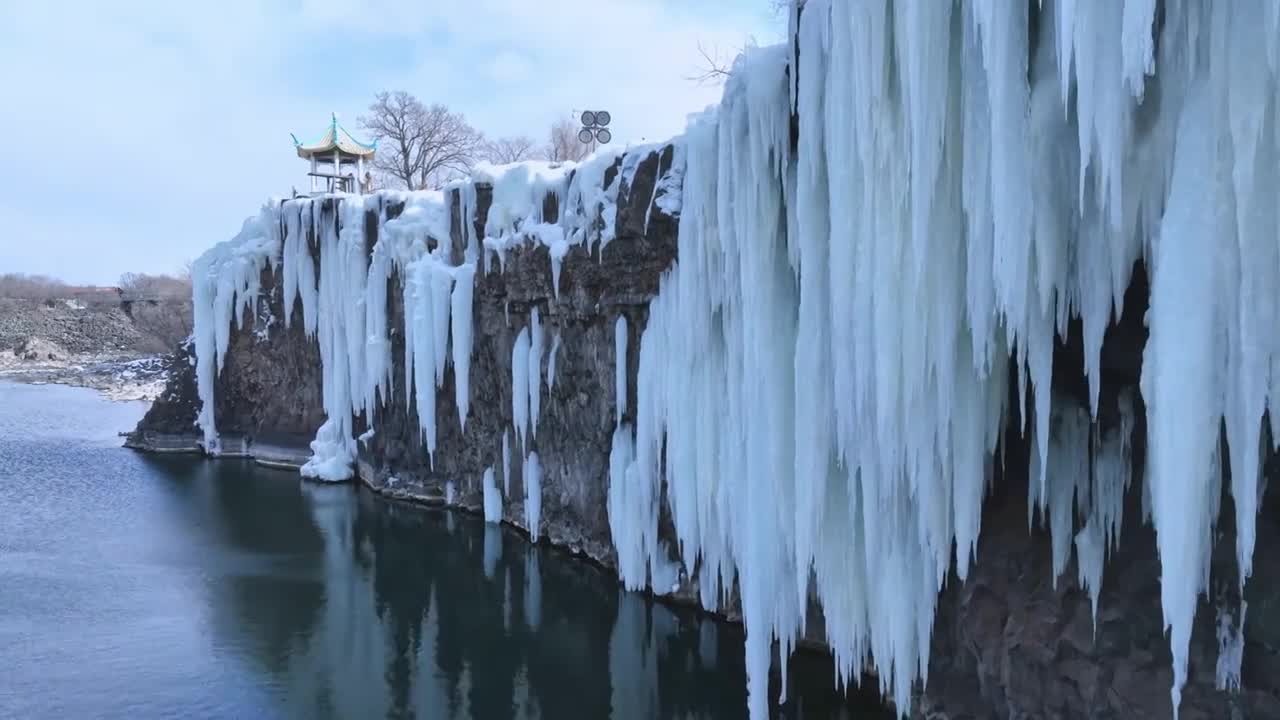 原创 冬季黑龙江城市旅游雪景风光航拍合辑视频下载