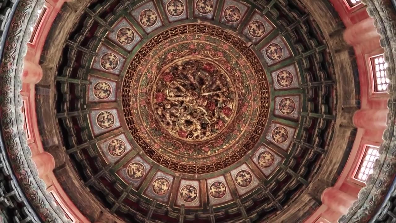 故宫古建筑圆形穹顶旋转视频素材