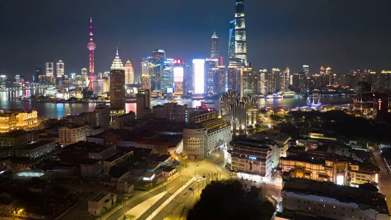 上海夜景航拍延时豫园-陆家嘴视频素材