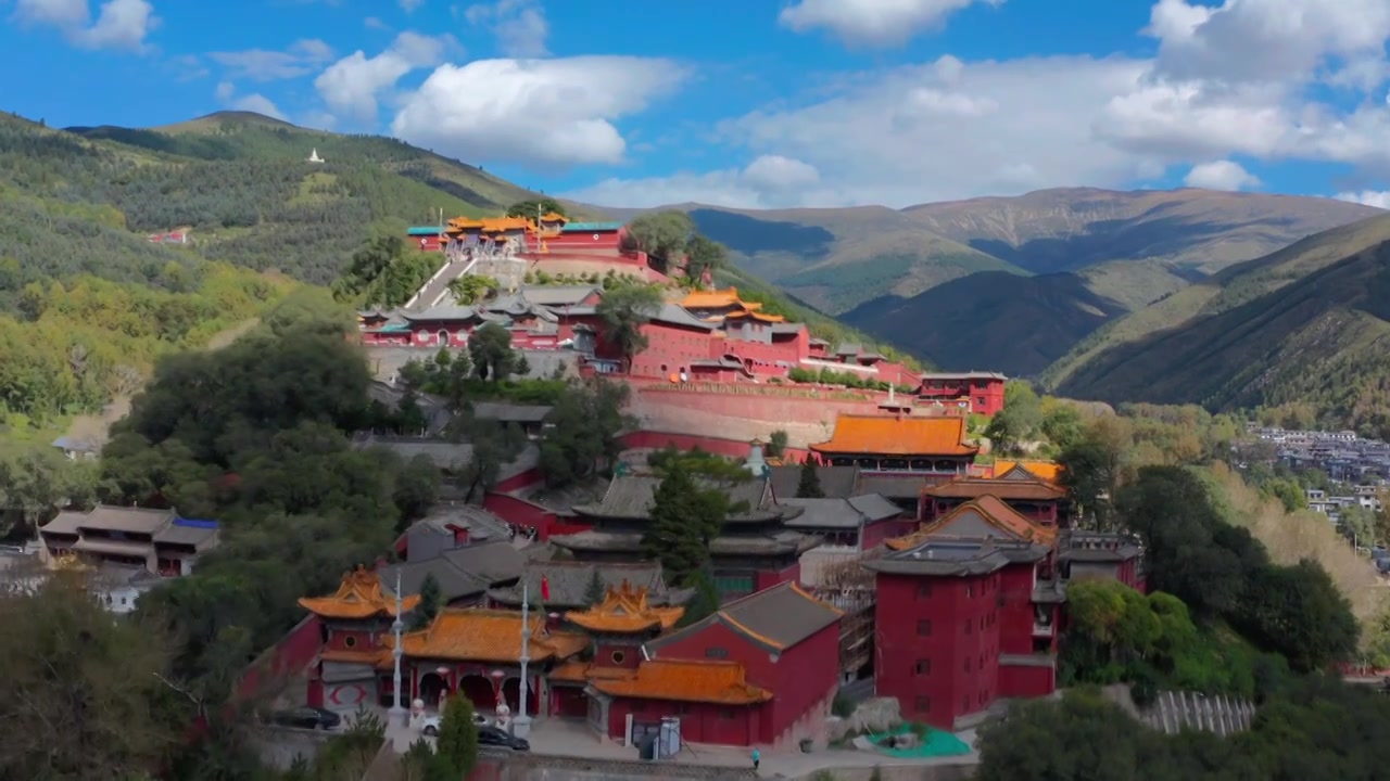 航拍忻州五台山古建筑群视频下载