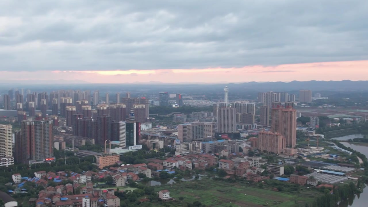 湖南省衡阳市石鼓区城市天际线航拍视角视频下载