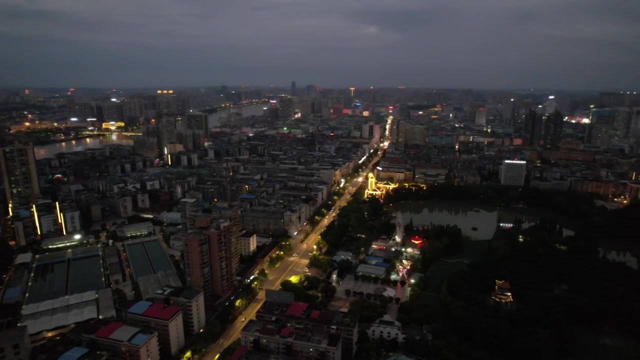 湖南省衡阳市石鼓区城市夜景航拍视角视频下载