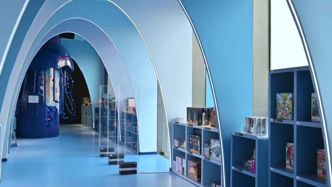 三亚国际免税城蓝色商场长廊视频下载