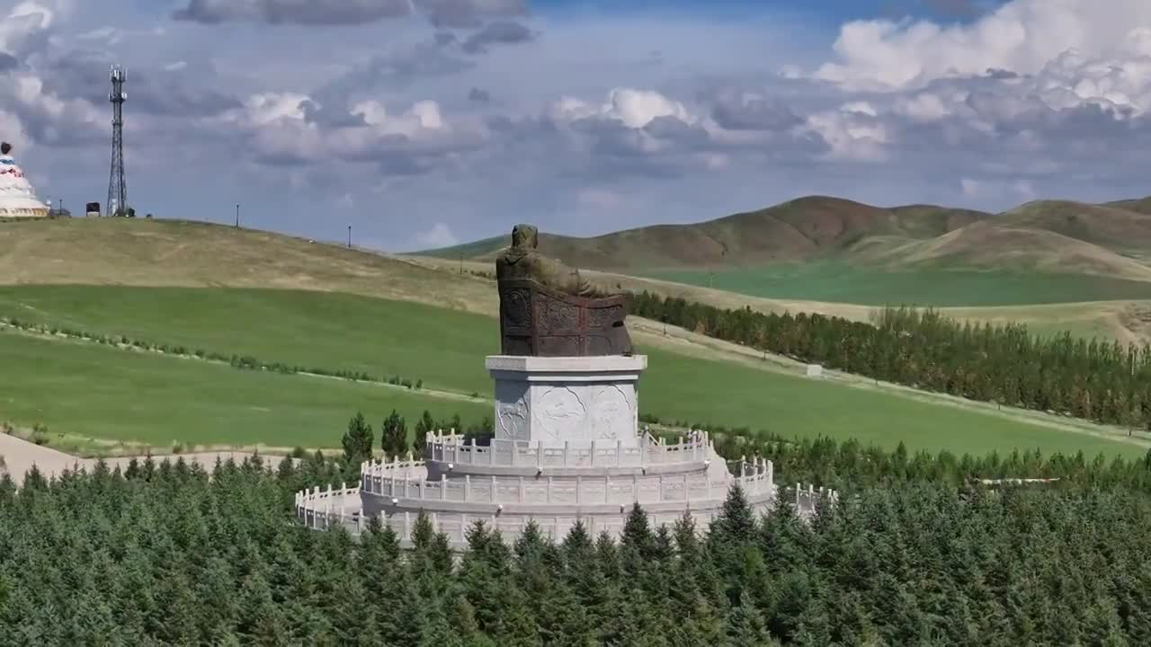 西乌五台山景区成吉思汗雕像视频下载