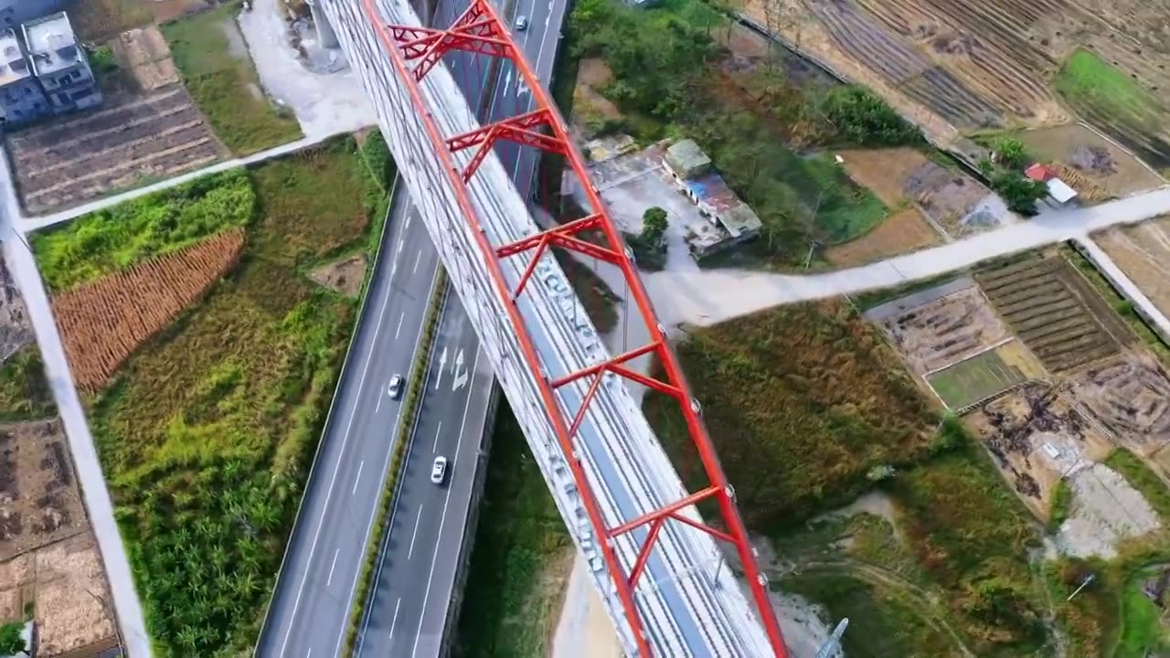 4K航拍贵南高铁高架桥高铁桥视频素材