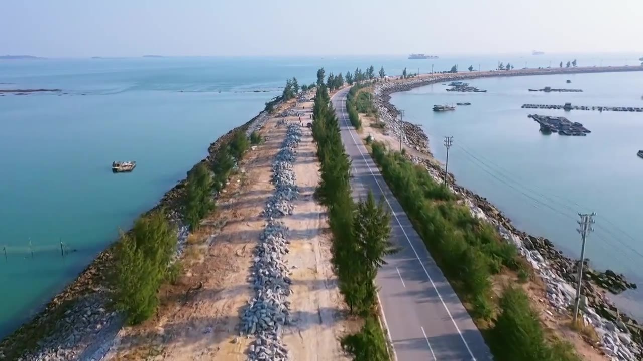 网红公路 4K航拍广西钦州三墩海上公路视频下载