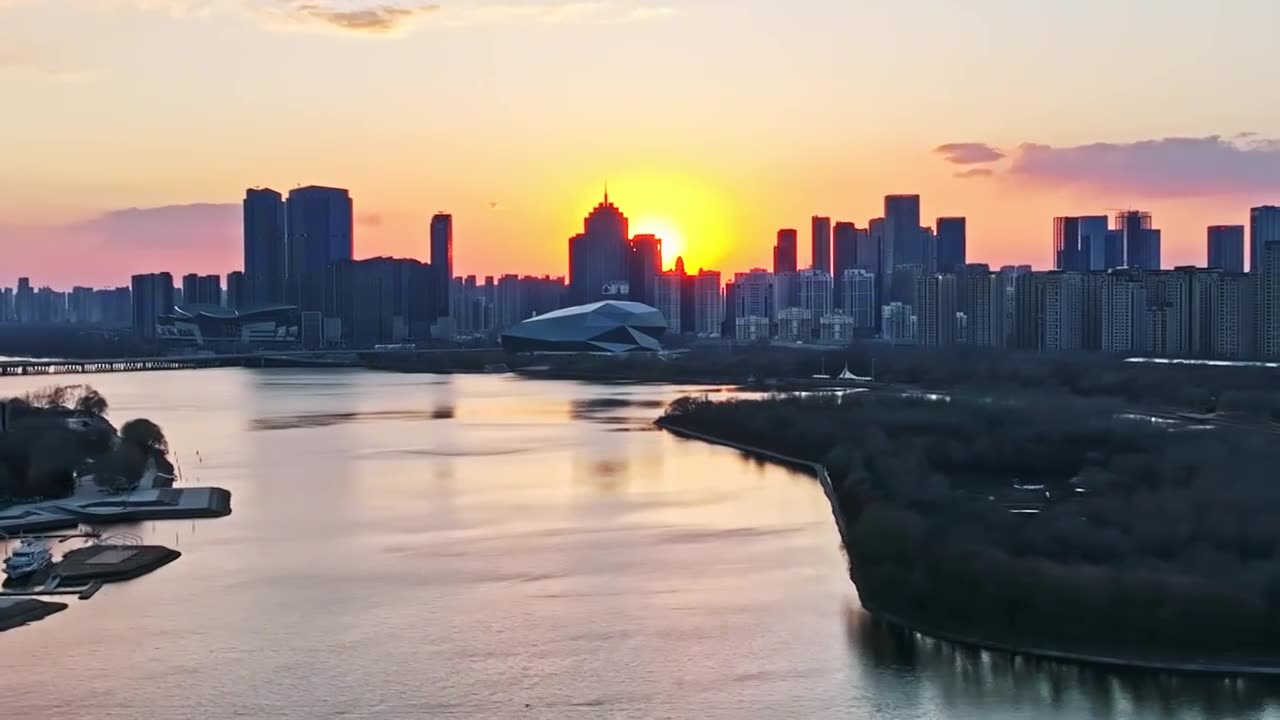 航拍沈阳城市日落空镜头视频下载