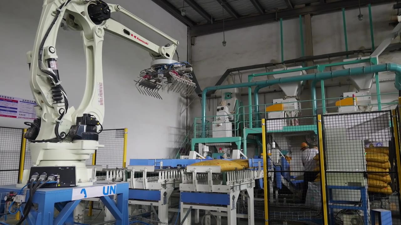 机械手臂农业机器人视频下载