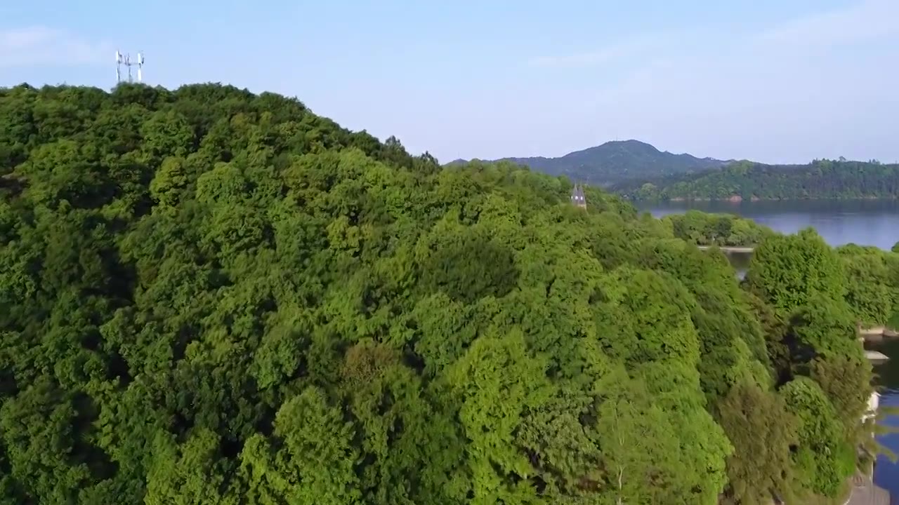 航拍江西新余仙女湖景区爱情岛视频素材