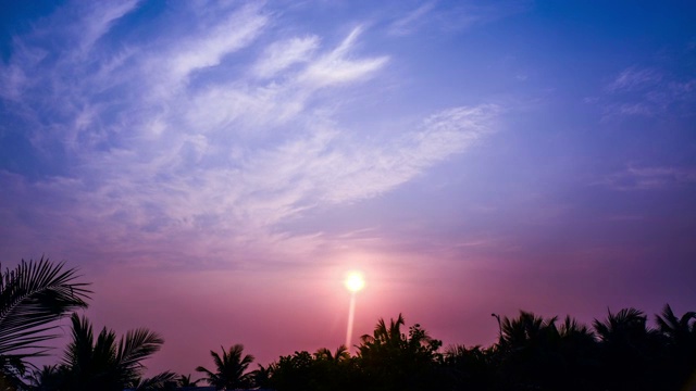 越南岘港海边的日出视频素材