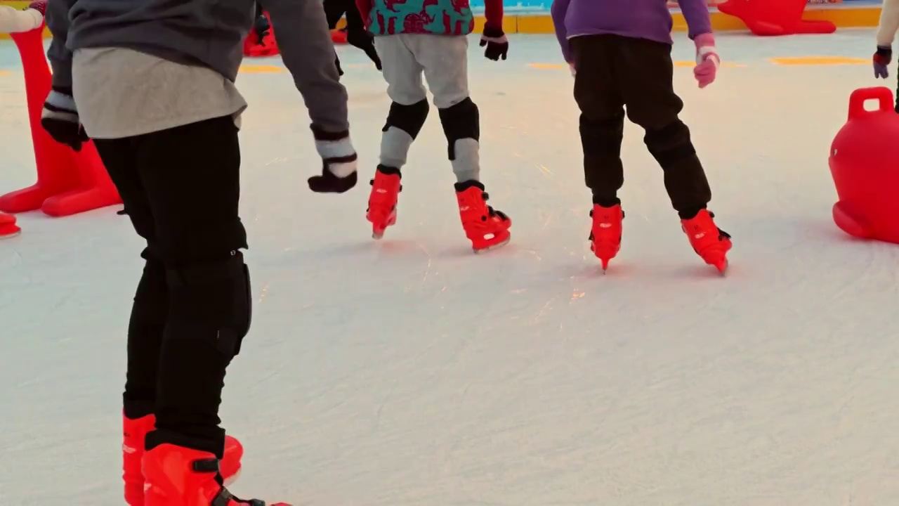 冬季 滑雪 滑冰 运动视频素材