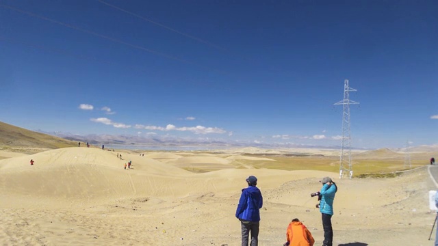 西藏阿里地区沙漠风光视频下载