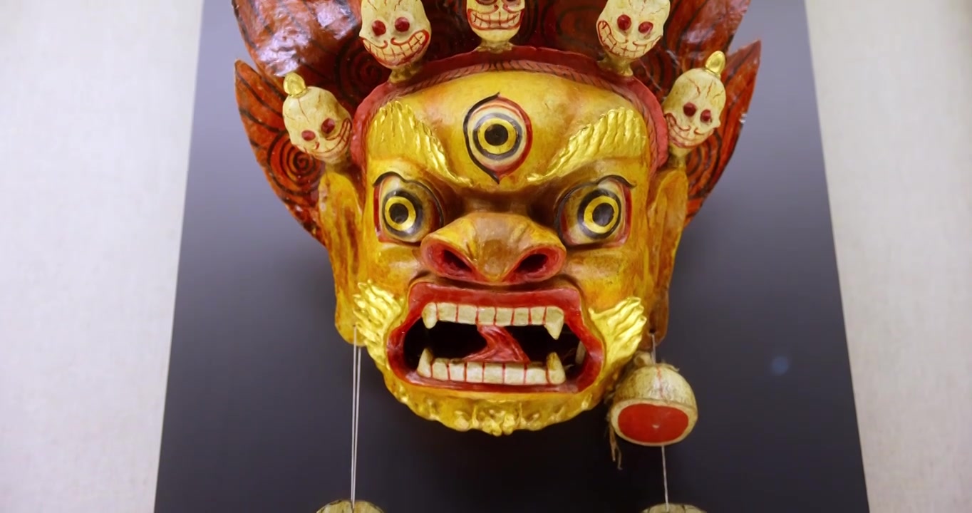 少数民族藏族面具彩漆跳神面具视频下载