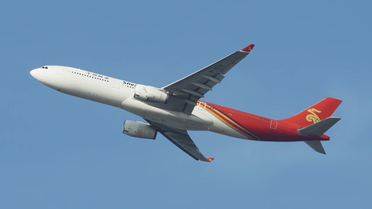 多款空客A330在深圳机场起飞视频下载