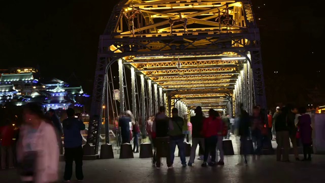 兰州黄河铁桥夜景视频下载