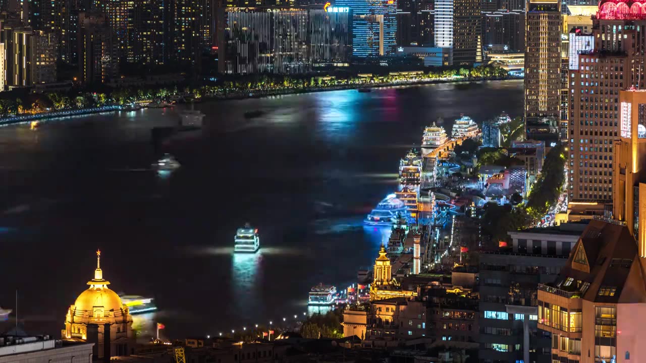4K延时摄影夜景上海陆家嘴外滩建筑群视频素材