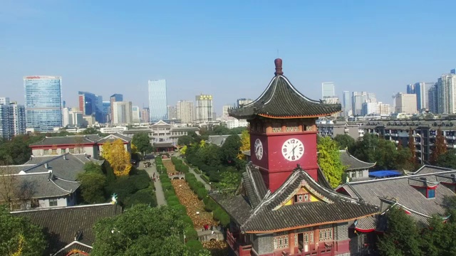 四川大学华西医大钟楼视频素材