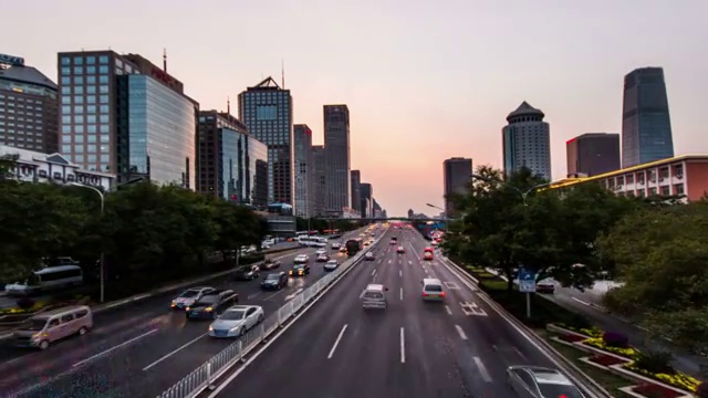 北京国美傍晚的景色视频素材