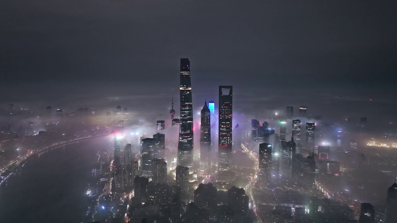 4K上海夜景云上航拍视频下载