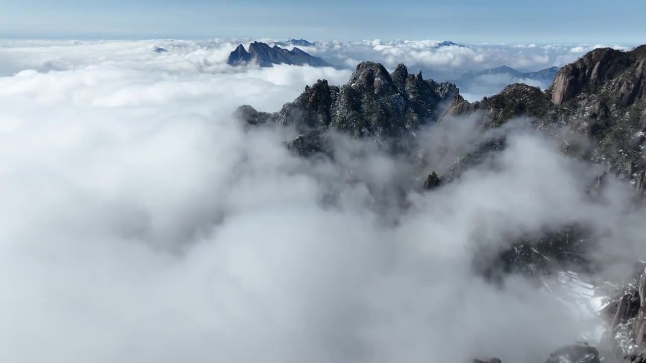 世界地质公园江西三清山冬天雪景风光航拍合集视频素材