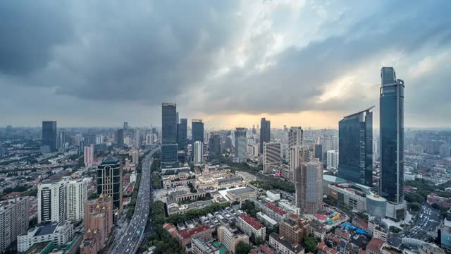 上海延安高架路车流-1视频素材
