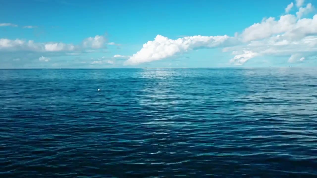 广东阳江海陵岛海浪礁石视频素材